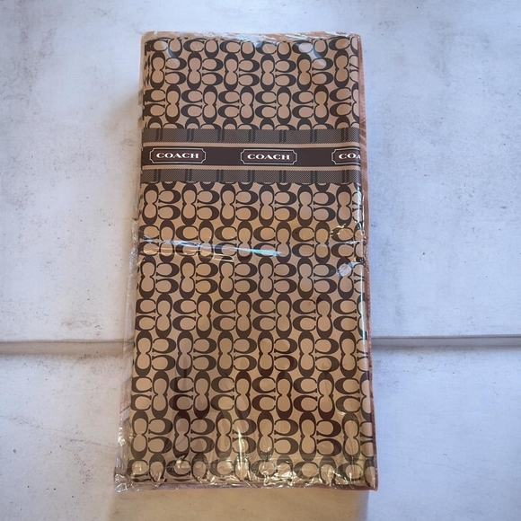 Boujee Luxury Wrapping Paper Brown NWT - Picture 2 of 7